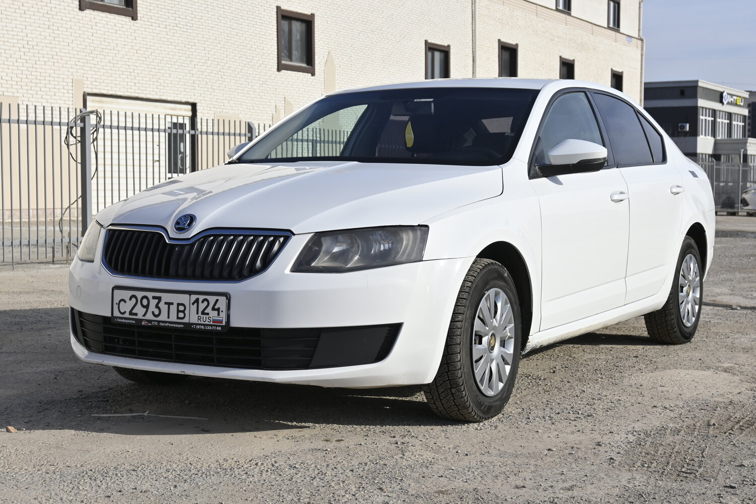 škoda octavia iii, белая шкода, шкода октавия лифтбек, skoda octavia 2015, Skoda Octavia III