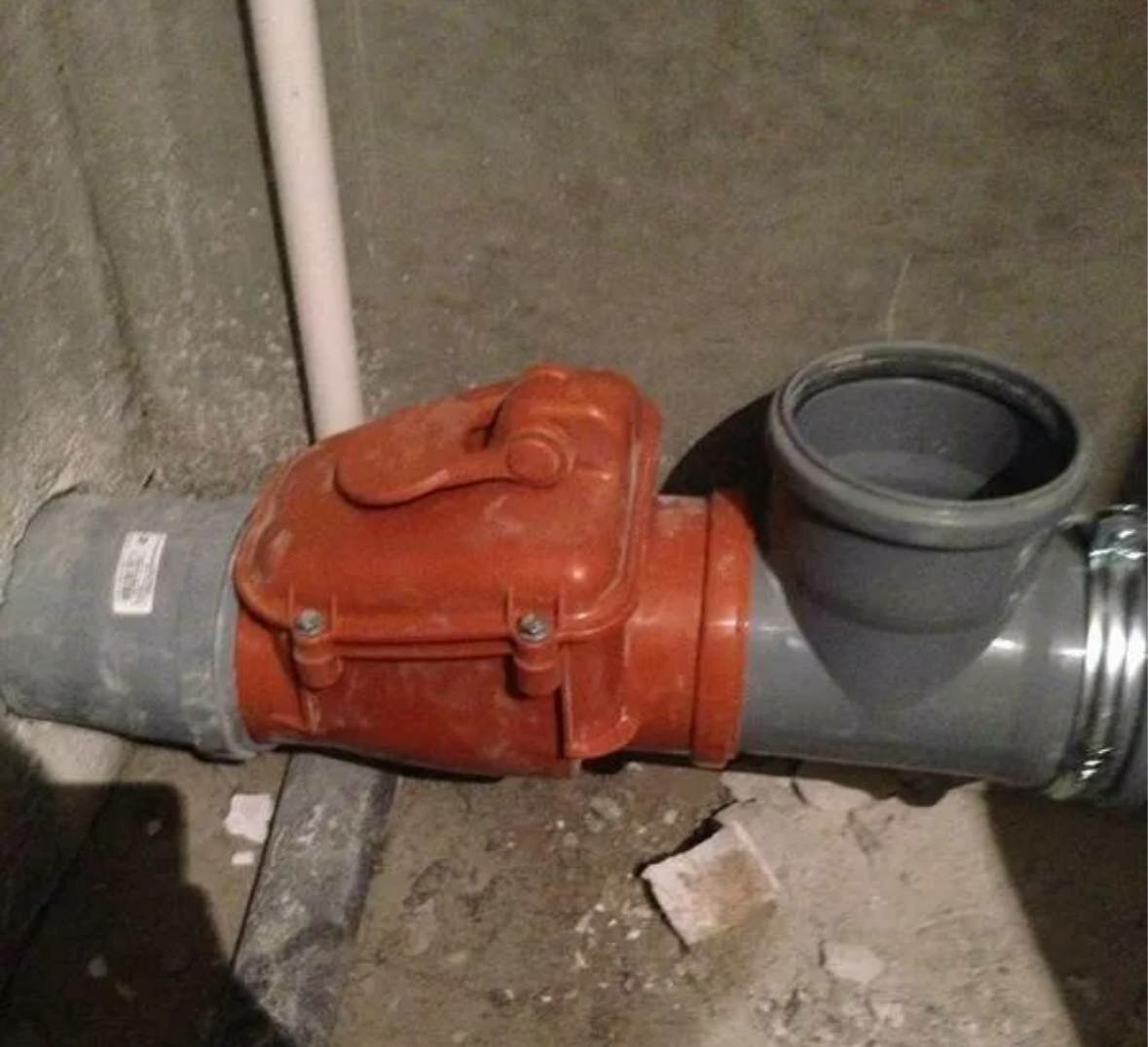 Воздушный клапан для канализации