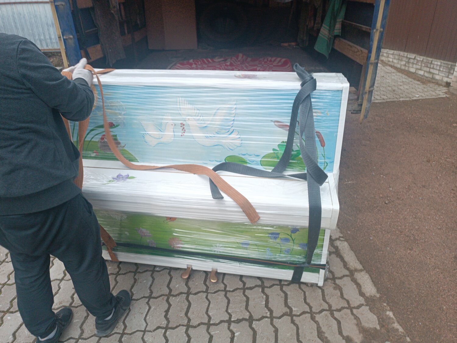 грузчики пианино, перевозка пианино, перевозка мебели, перевозка, услуги грузчика