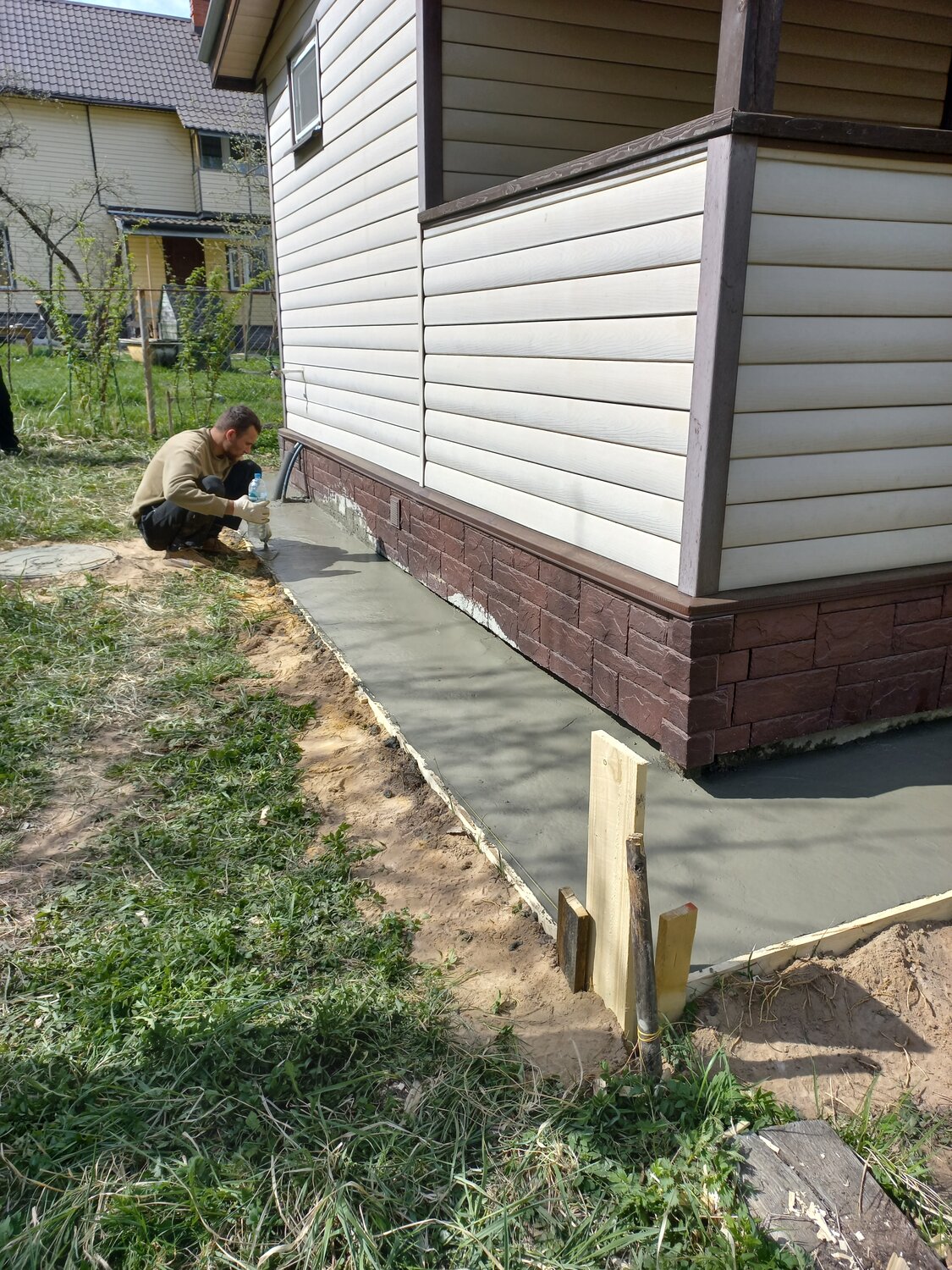 Устройство отмостки фундамента