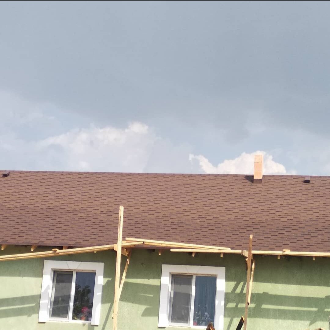 Монтаж кровли из композитной черепицы