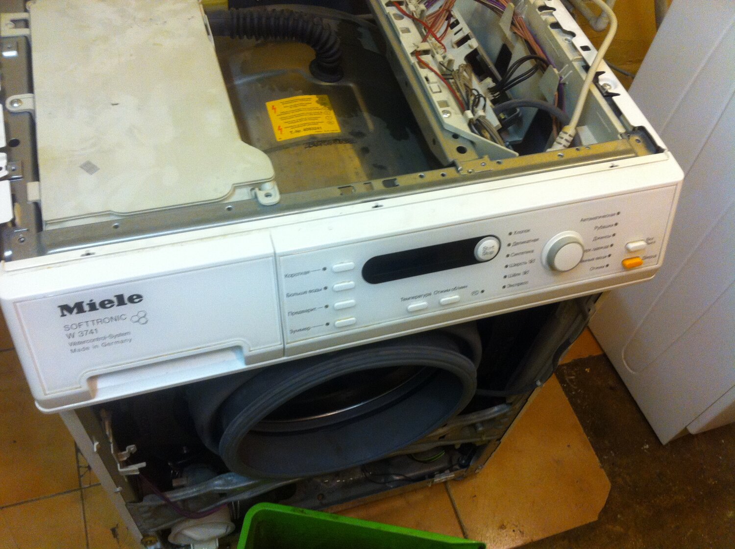 бытовая техника, стиральная машина miele softtronic w2241, техника, miele, стиральная машина miele w2102 сервисный тест