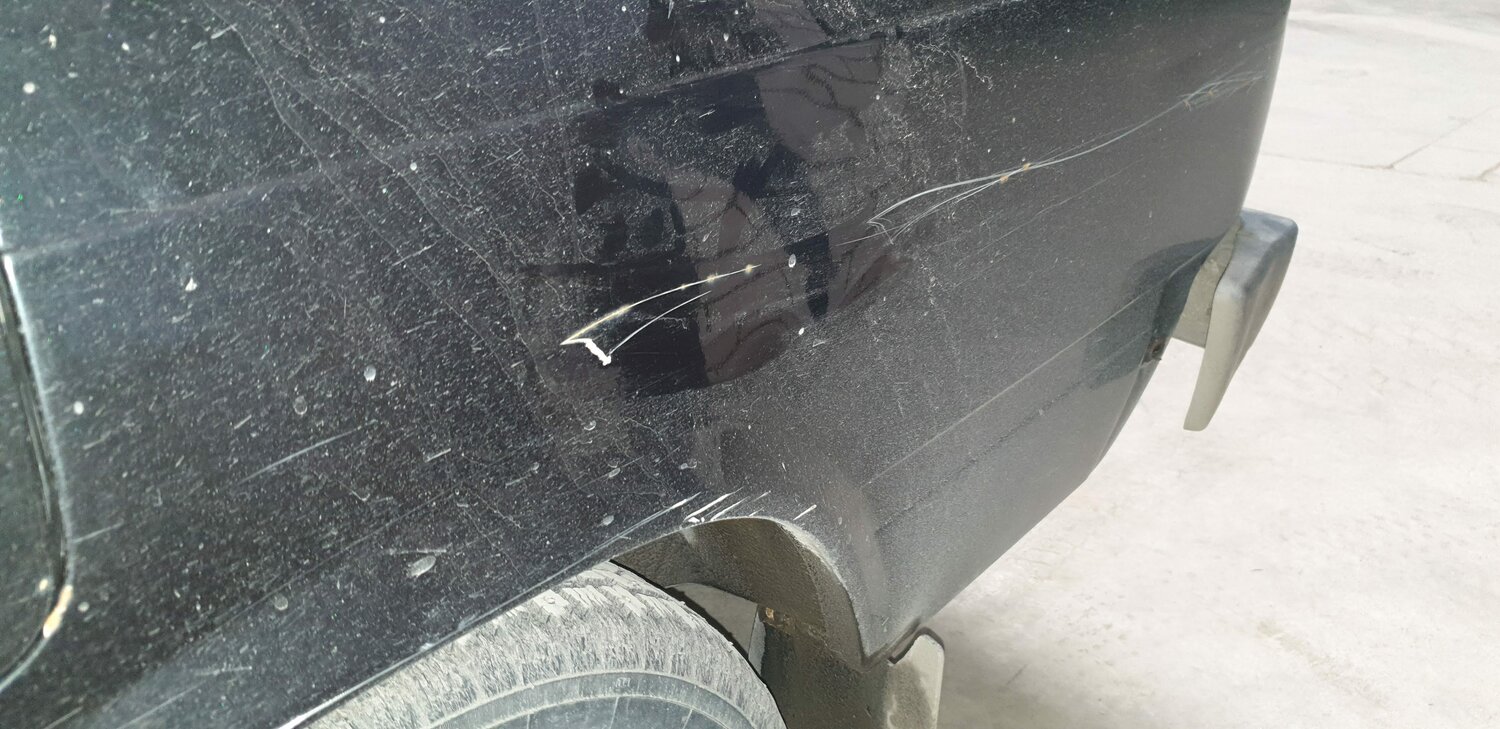 царапины до металла на авто, поцарапанная машина, renault duster царапины, сколы, точечная покраска царапин, автомобиль