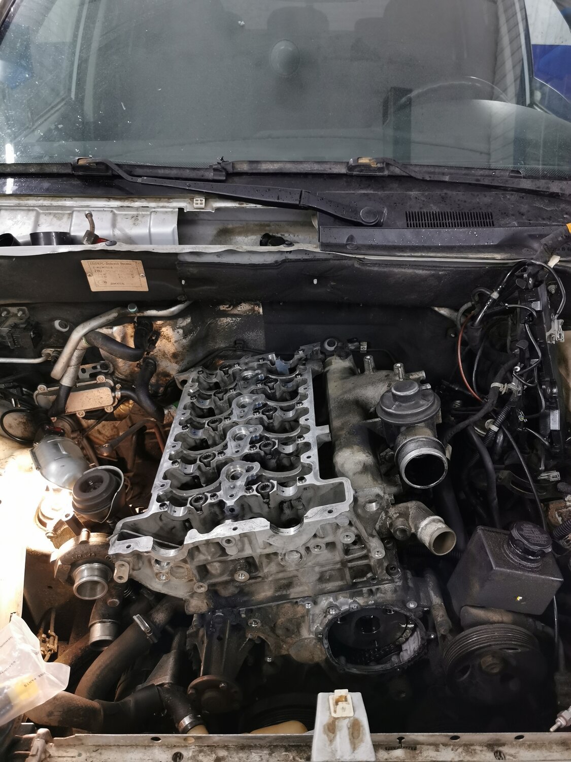 двигатель бмв 518, двигатель 3.2 ssangyong musso гидрики, м 57 мотор бмв, мотор м57, бмв двигатель в разборе