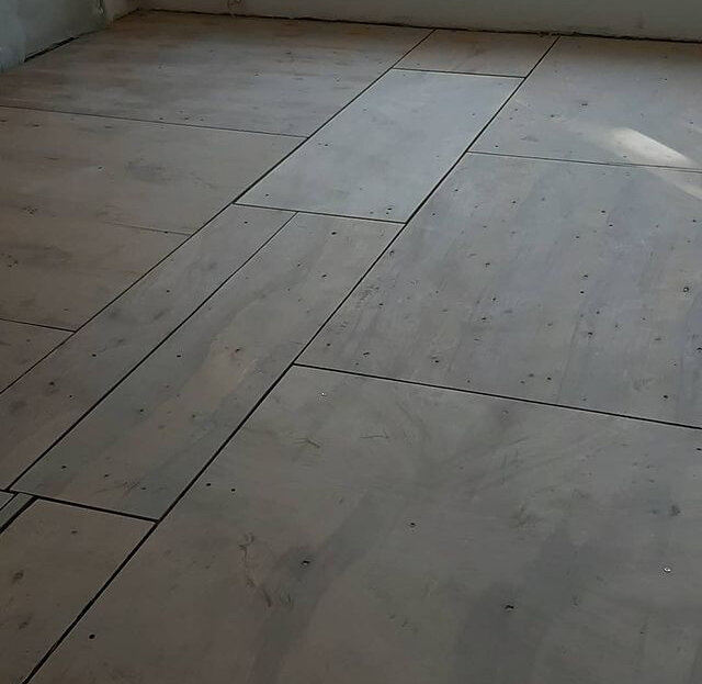 Монтаж фанеры на пол