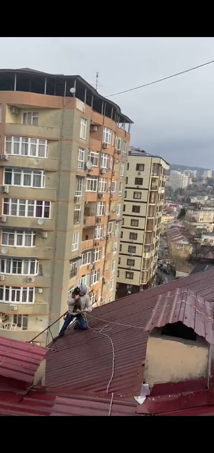 жилой дом, крыша на балкон, крыша балкона на последнем этаже, жилой комплекс, балкон многоэтажки