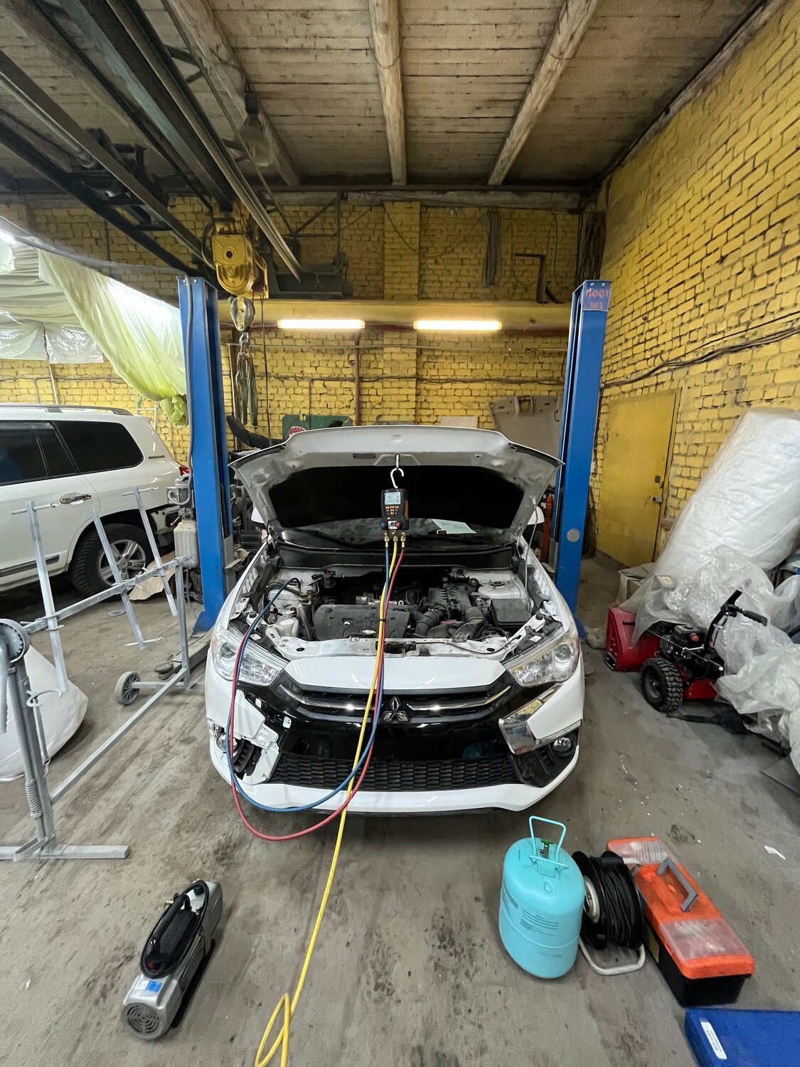 автомобиль, авто, бу авто, заправка кондиционера авто, автосервис