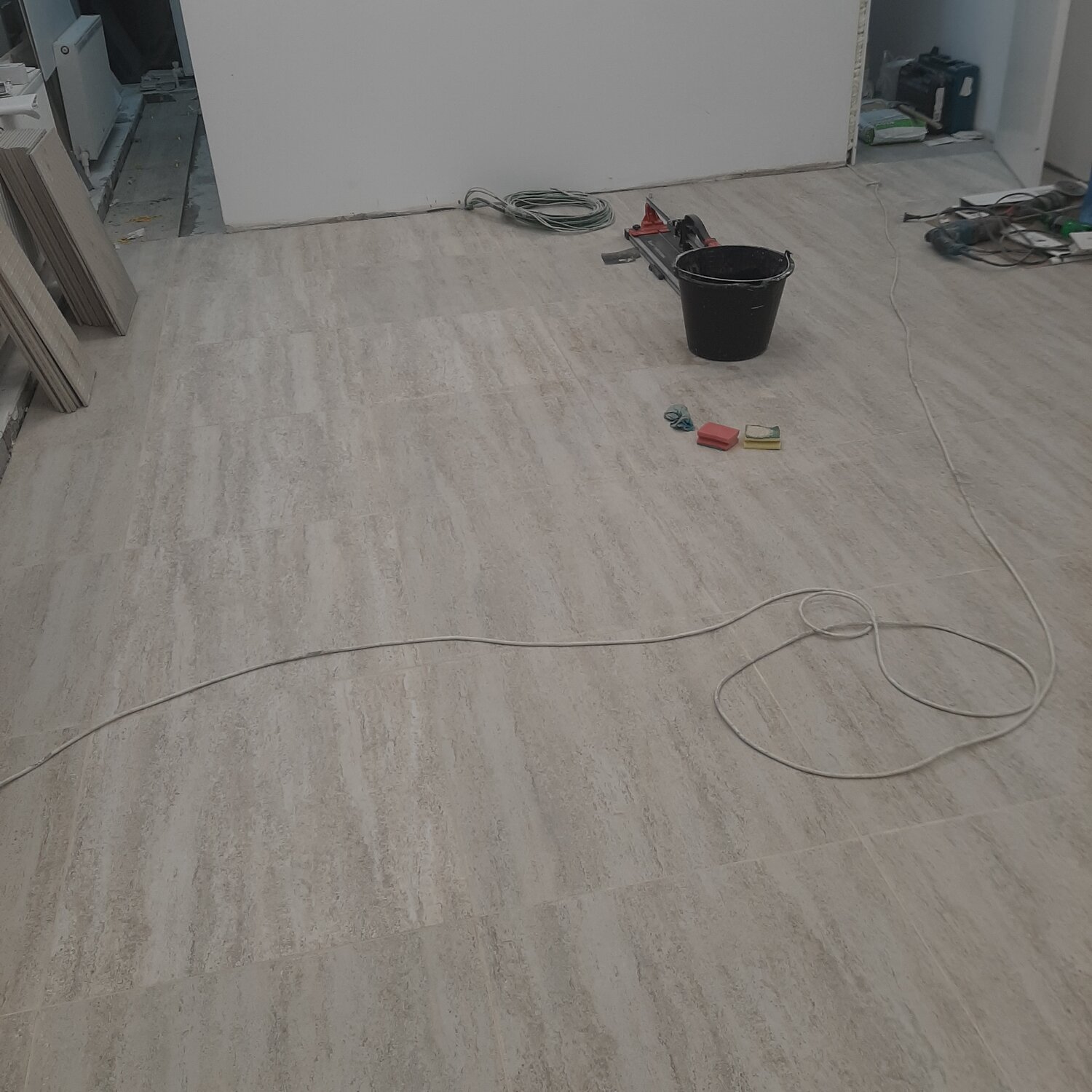 укладка ламината, укладка паркета, укладка фанеры, линолеум укладка, укладка пола