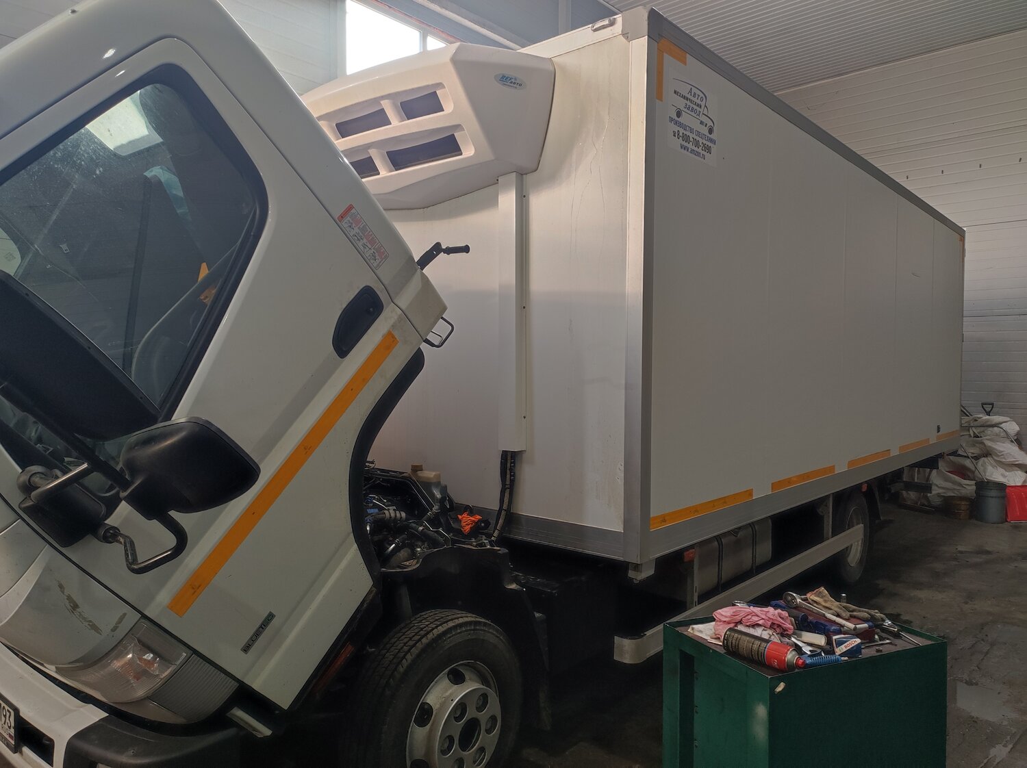 фусо кантер, hino 300 xzu720l-hkfrtw3 cargo std фургон аварийный, грузовой автомобиль, фургон рефрижератор, грузовик рефрижератор