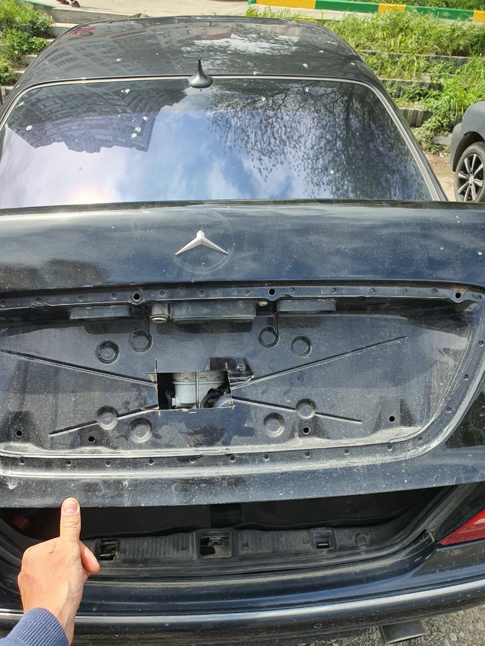 ручка крышки багажника nissan qashqai +2, ремкомплект накладки крышки багажника nissan qashqai j10, ремкомплект ручка багажника ниссан кашкай j10, крышка ручки багажника nissan qashqai, лампочка подсветки номера opel antara