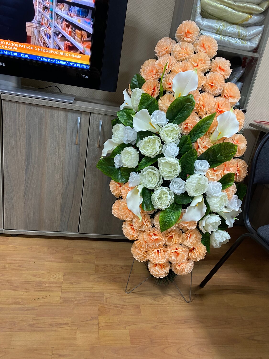 роза кустовая, цветы искусственные, букет из 30 кустовых роз, флористика, кустовые пионовидные розы