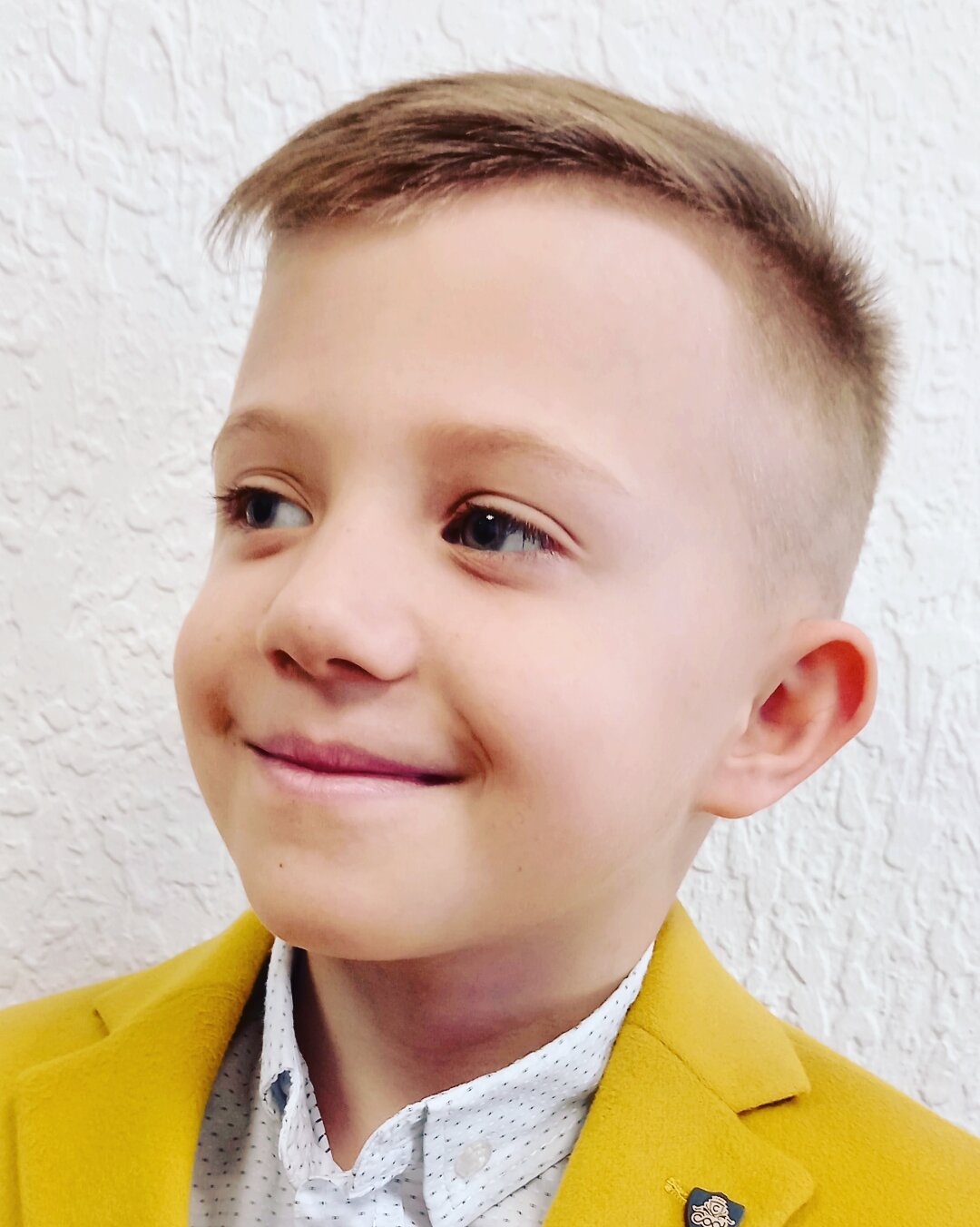 мальчик, детские мужские стрижки, улыбка мальчика, ярослав марченко, маленький мальчик