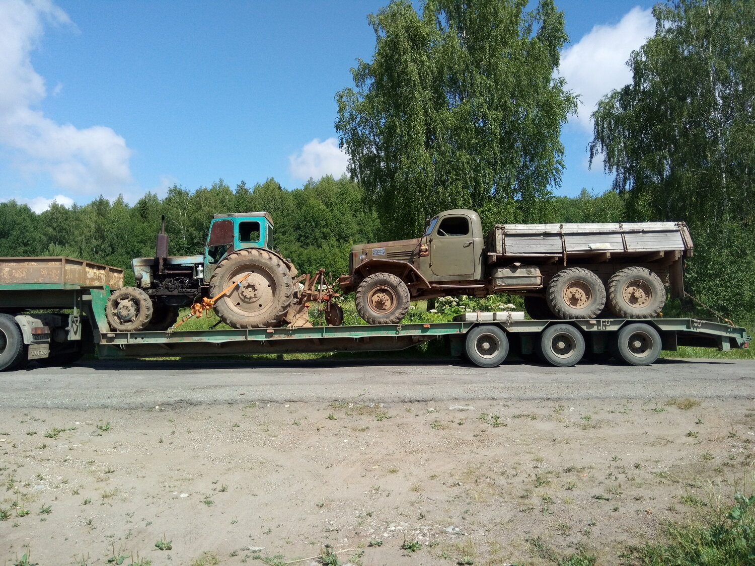полуприцеп чмзап-5247г, камаз-65225 с полуприцепом чмзап-5247г avd, автопоезд мзкт-741351+999421+837211, камаз негабарит, танковый тягач