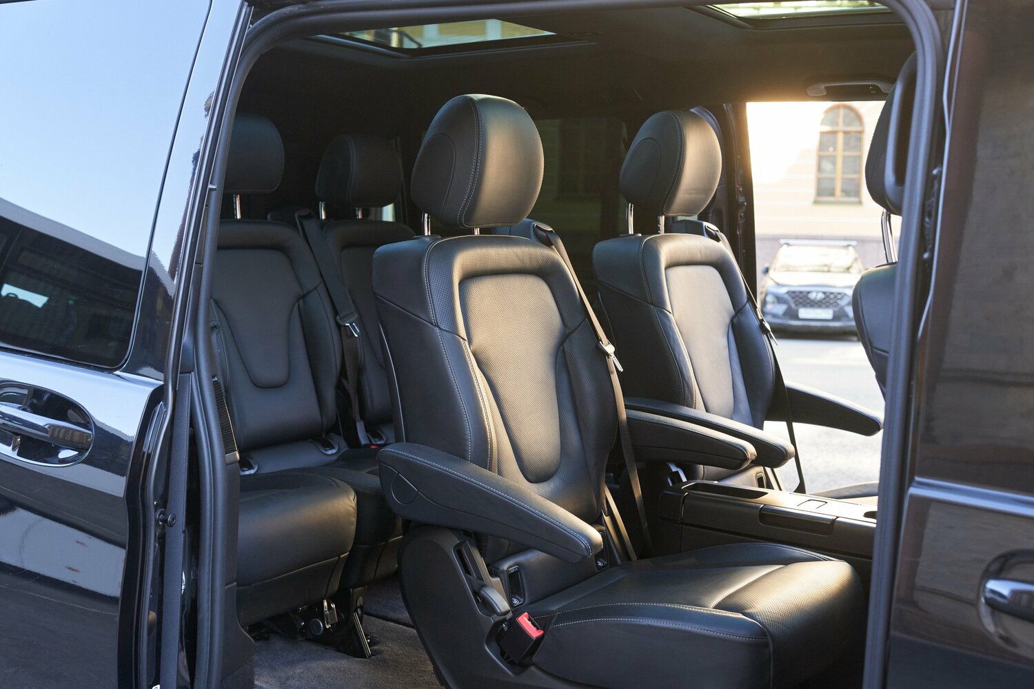 микроавтобус мерседес v250d, mercedes-benz v 250 d4, мерседес вито, мерседес виано, Chrysler Town & Country V Рестайлинг