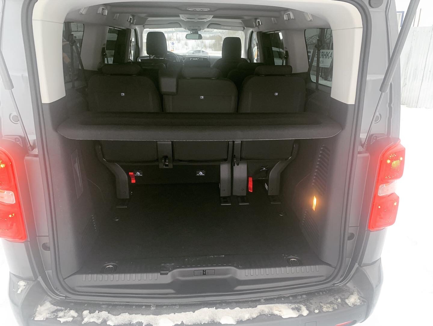 citroen spacetourer 9 мест, citroen spacetourer i xl, 2021, peugeot partner i рестайлинг багажник, citroen spacetourer, багажник citroen spacetourer 2020
