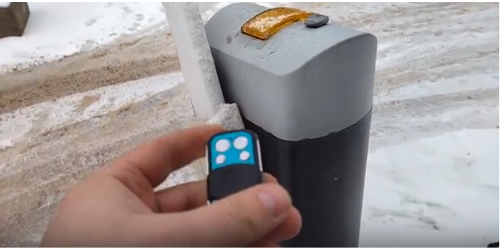 автоматический шлагбаум, шлагбаум barrier-pro, шлагбаум doorhan barrier n_24v, верхняя крышка шлагбаума дорхан, установка шлагбаума