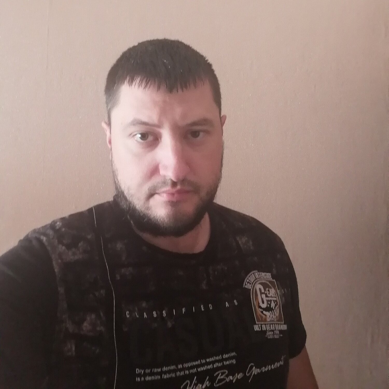 Павел Иванов