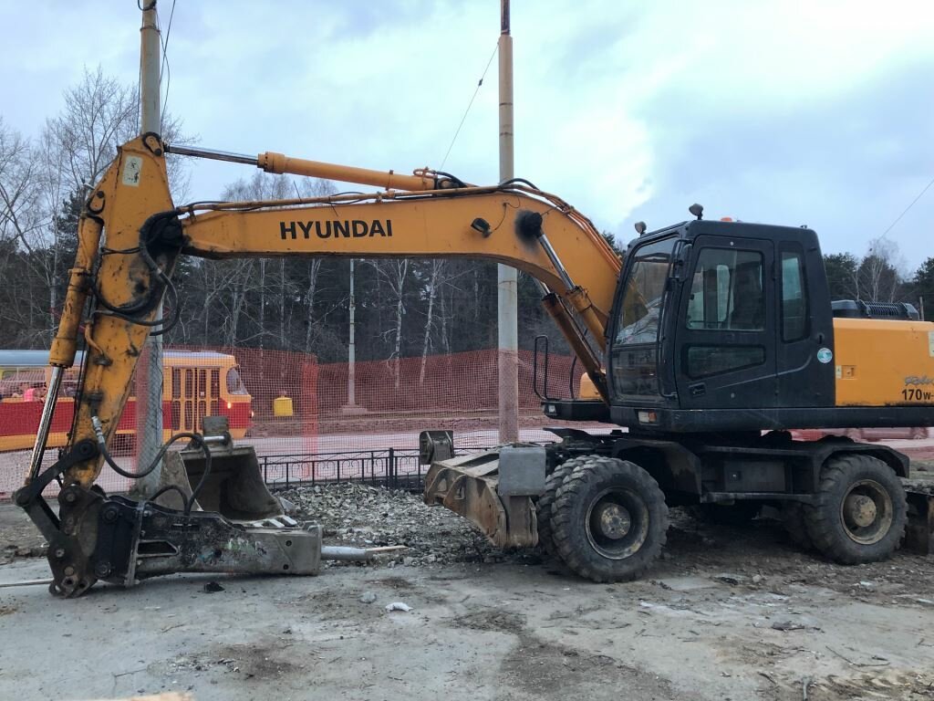 экскаватор hyundai, колесный экскаватор hyundai 140w, хендай 190 колесный экскаватор, экскаватор хендай, hyundai 170w-7