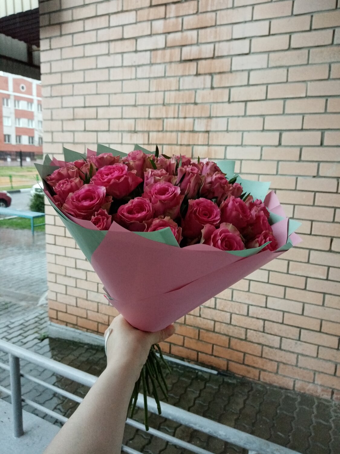 букет, монобукет розовые розы, букет из роз, розовые розы, красивый букет роз