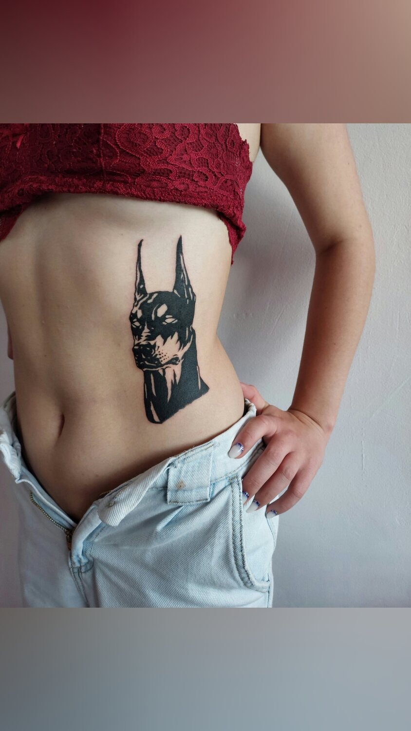 тату, linework tattoo доберман, тату доберман для девушек, идеи для татуировок, эскизы татуировок доберман