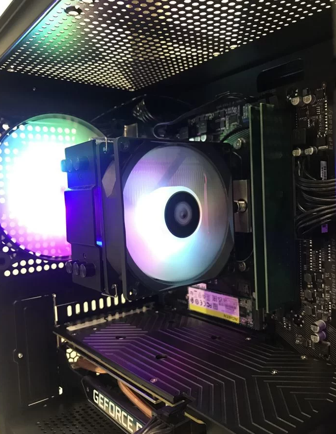 комплект вентиляторов id-cooling df-12025-argb trio, aerocool air frost plus frgb, deepcool gammaxx gt v2, deepcool gammaxx gte v2, кулер для процессора