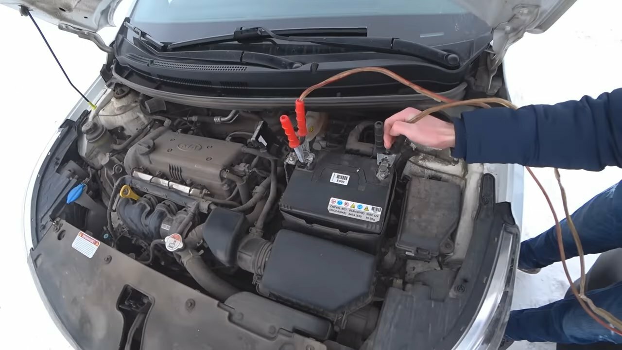 Прикуривание легкового автомобиля