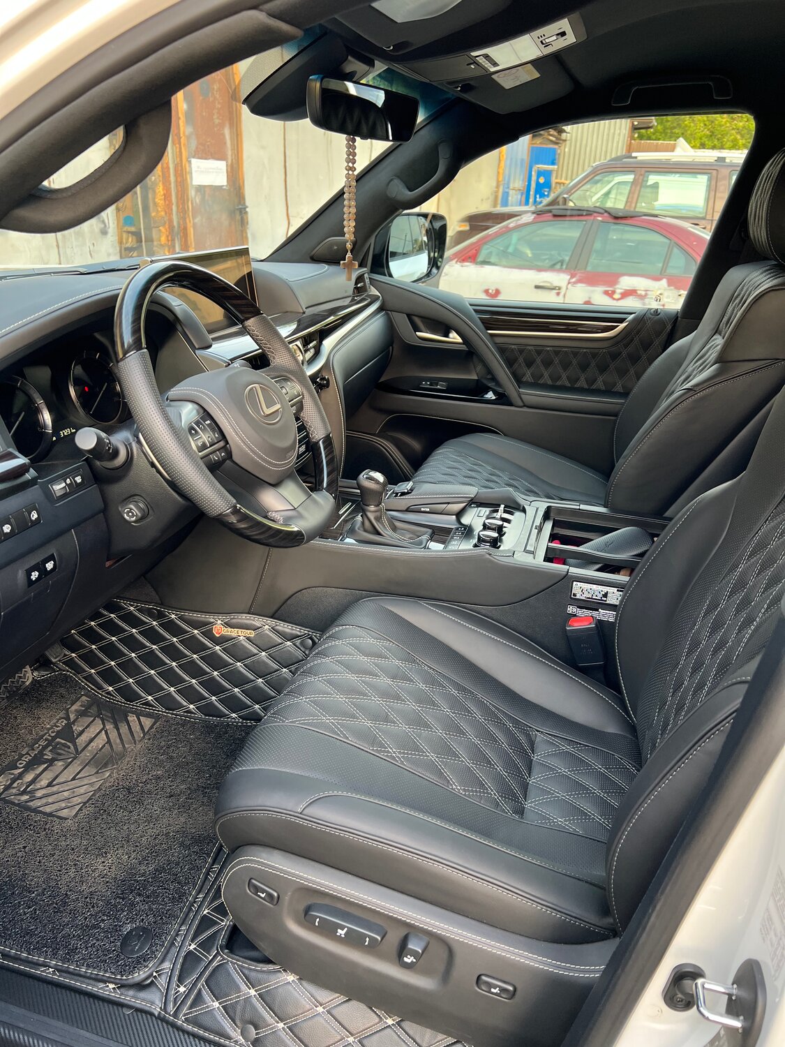 toyota land cruiser 200 excalibur салон, toyota land cruiser 200 2018 excalibur, новый lexus lx, салон лексус лх 570 алькантара, BMW X5 III (F15)
