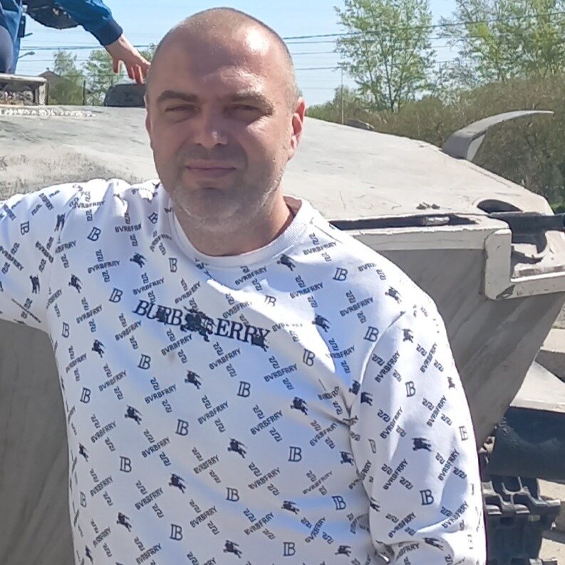 Олег Игоревич Прикацин