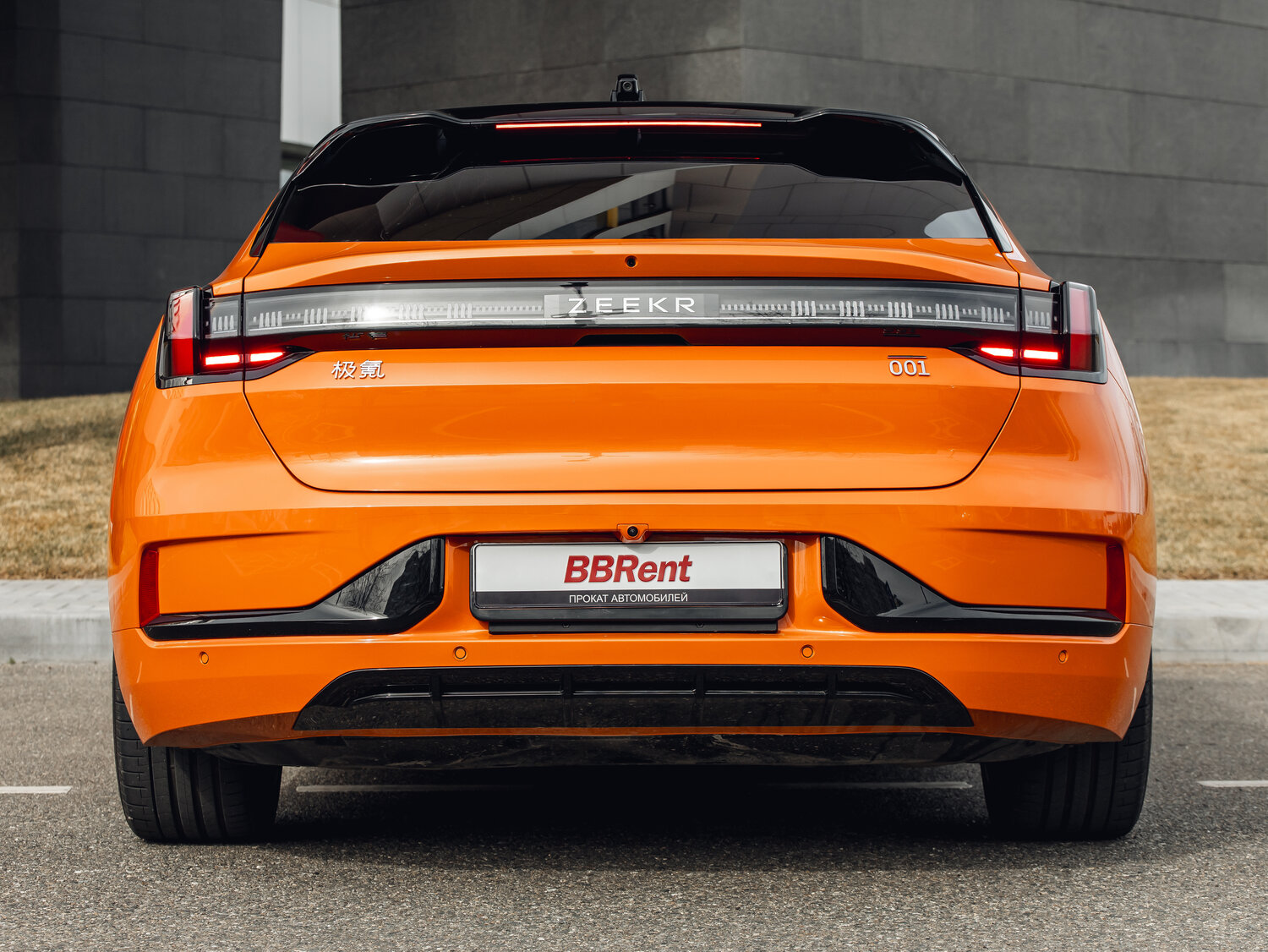 zeekr 001 100 kwh 2023 оранжевый, zeekr 001 оранжевый, автомобиль zeekr 001, zeeker 001 2023, новые автомобили