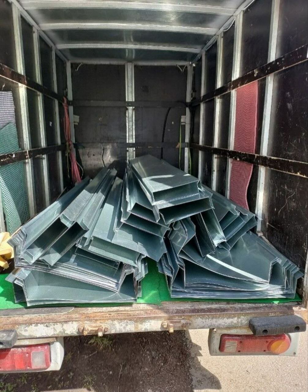 кузов на газель, лист металла, оцинкованная сталь, уголок 75 х 75, металлопроката