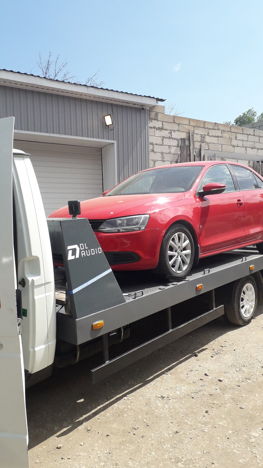 эвакуатор, шкода рапид на эвакуаторе, skoda rapid 1, skoda rapid, шкода на эвакуаторе
