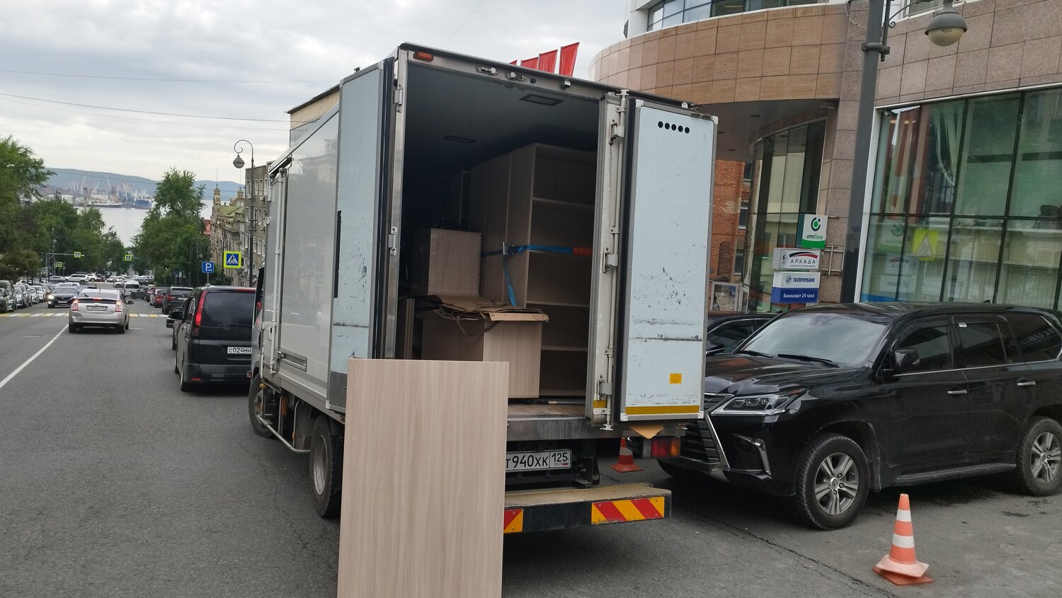 автомобиль, автофургон, фургон, газель для перевозки, газель фургон