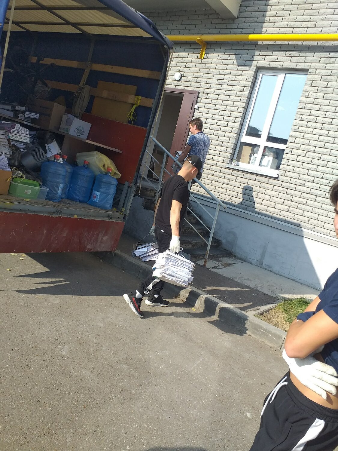 грузчики переезд, услуги грузчиков, грузчик, грузчики грузоперевозки, квартирный переезд