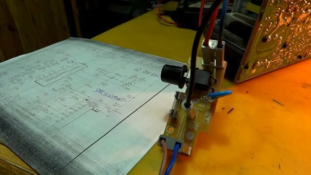 чпу из двд и ардуино, самодельный датчик касания для чпу, сверлилка для печатных плат из cd, сверлилка для печатных плат на 3д принтере, моторчик из лобзика