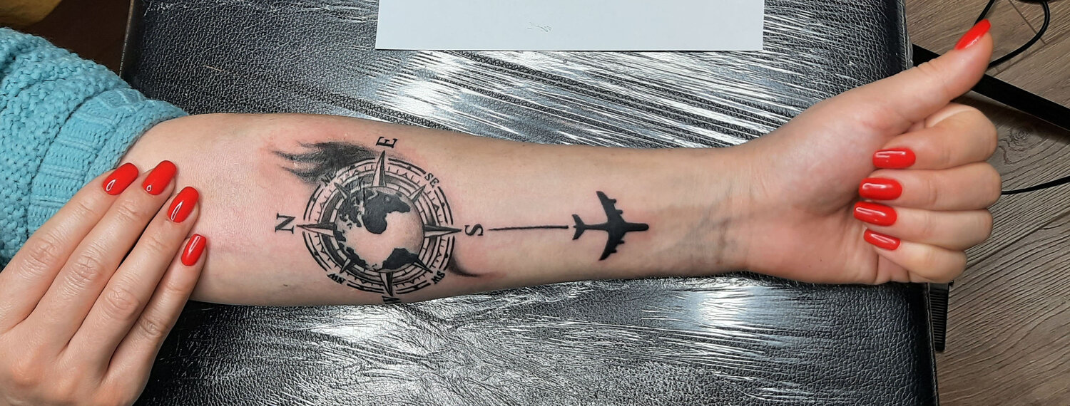 татуировка, tattoo, тату компас на руке, тату компас на запястье для девушек, тату компас