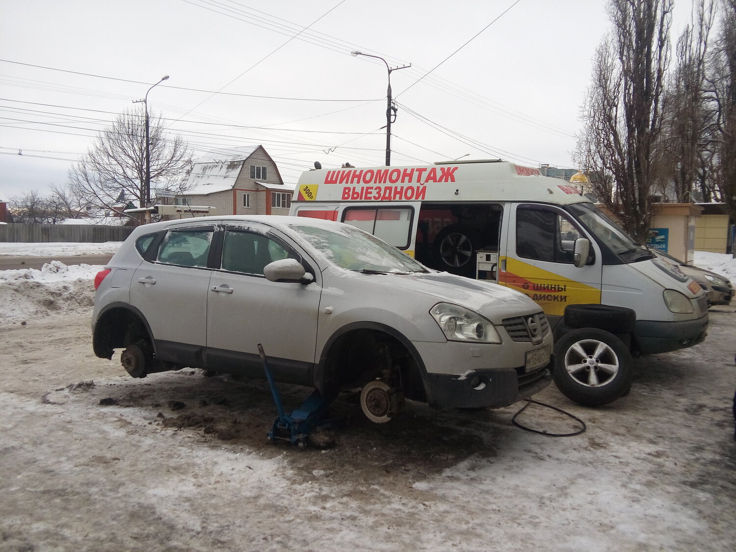 Услуги шиномонтажа в Воронеже: 114 шиномонтажников со средним рейтингом ...
