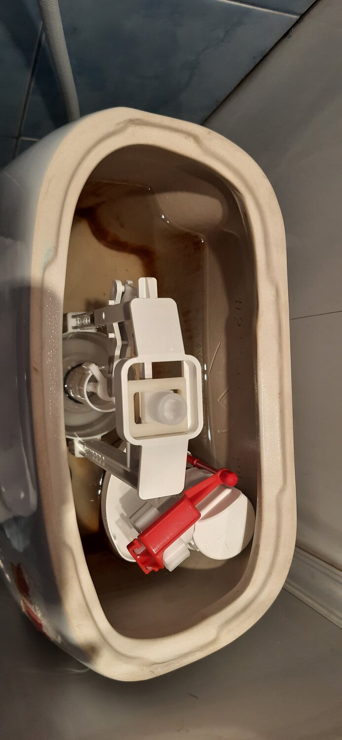 бачок унитаза, унитаз, сливной бачок с двумя кнопками, сливной бачок, унитаз ifo ремонт бачка