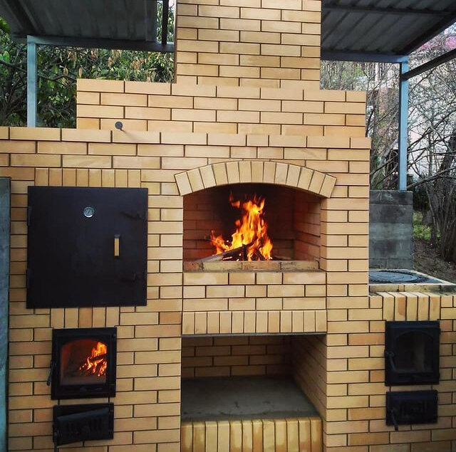 Кладка уличной печи