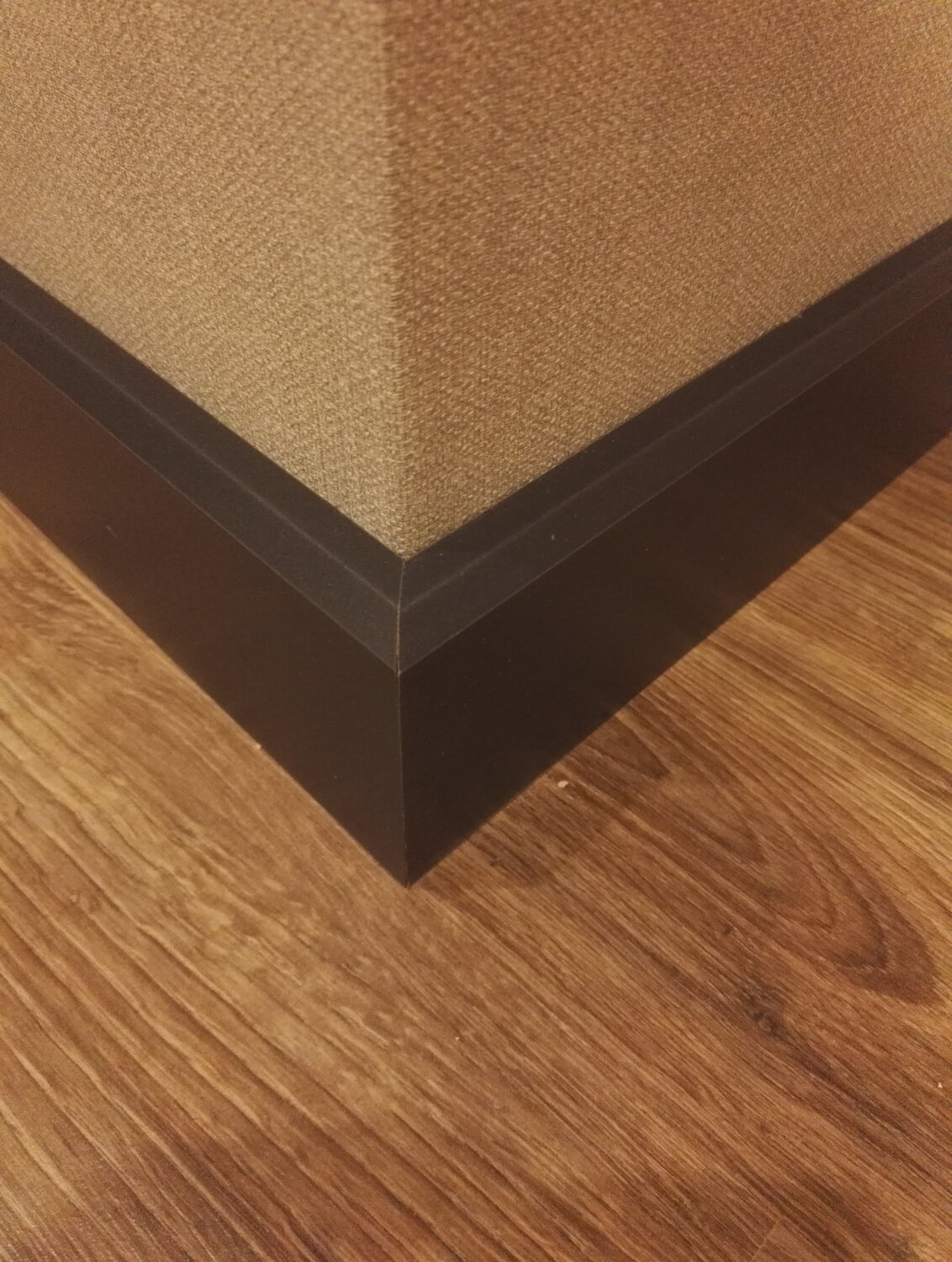 плинтус, плинтус напольный quick step стандартный 58х12, плинтус quick step qssk 58х12х2400, виниловый плинтус quick-step livyn, плинтус quick step parquet 1492 (77 х 14мм)