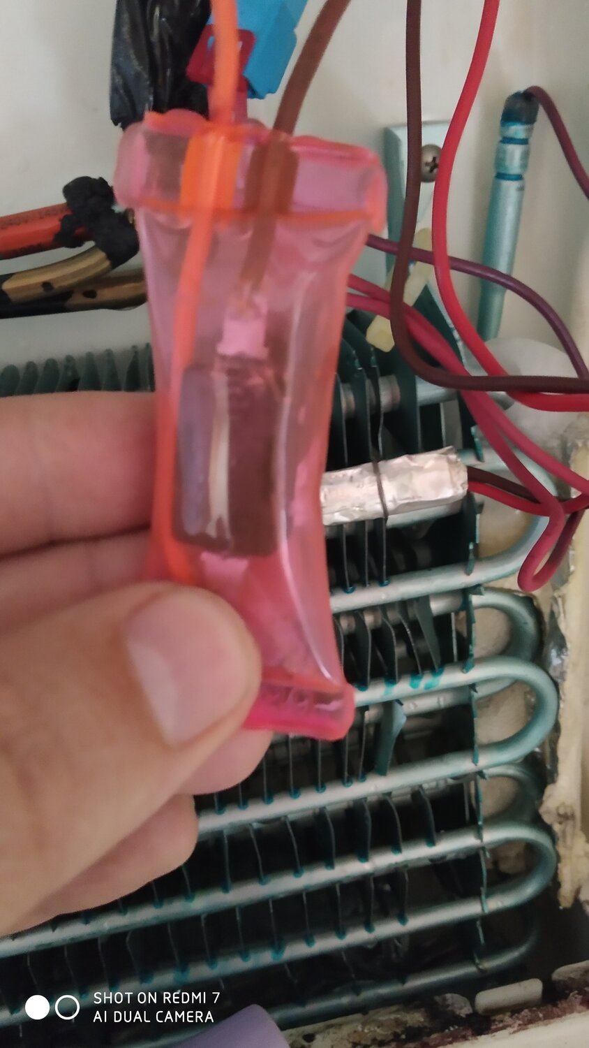 датчик оттайки с lg 3820jp3153n, датчик оттайки lg 6615jb2002a, датчик оттайки lg 4781jr2003y, 6615jb2003j* датчик оттайки lg, датчик оттайки индезит