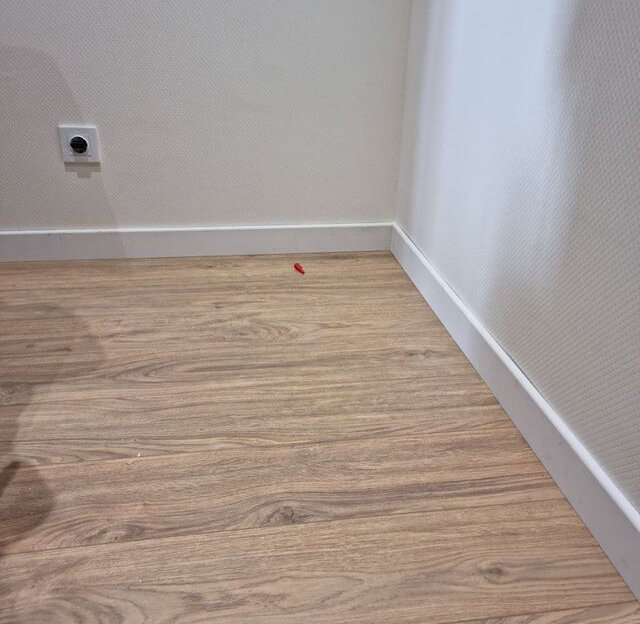 Укладка ламината на пол