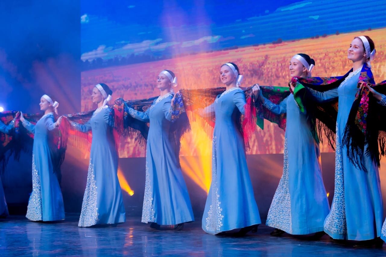 ансамбль, танец, народный танец, узундара армянский танец, ансамбль грузии эрисиони