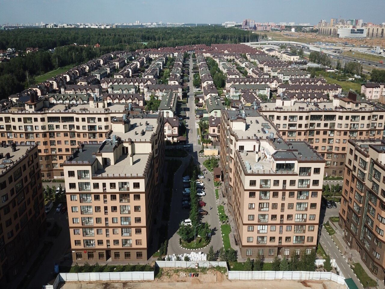 жк дубровка сосенское поселение, жилой комплекс, жилкомплекс опалиха, жк белый остров, жк васильевский квартал спб
