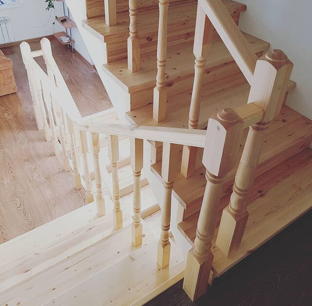 Монтаж лестничного ограждения