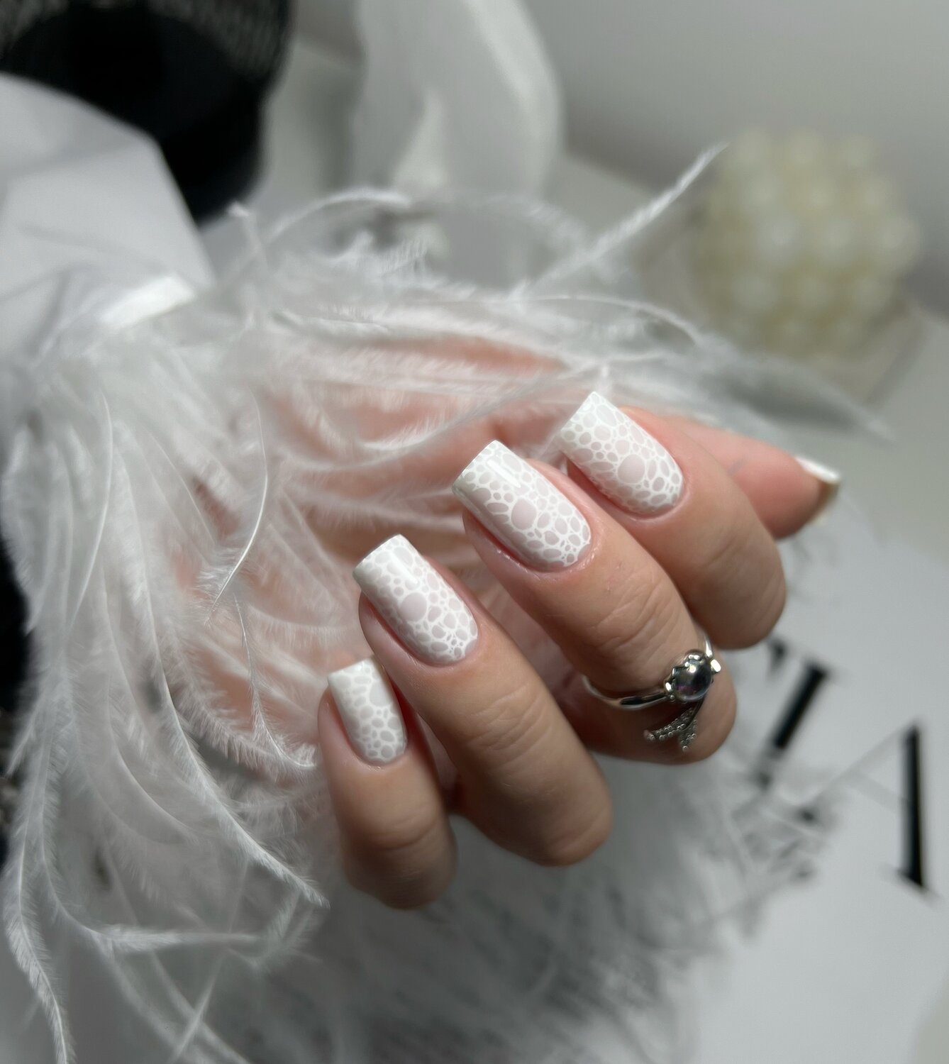 ногти 💅, маникюр, маникюр свадебный, свадебный маникюр длинные, ногти белые