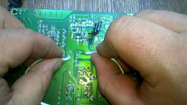 aux вместо кассетника в bmw e53, aux bmw впаять 16:9, плат, печатная плата, деталь