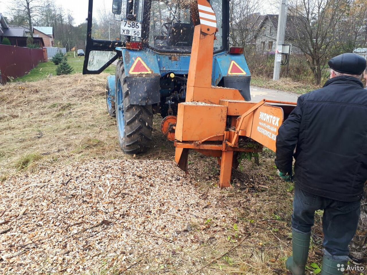 измельчитель веток ивета навесной к трактору мтз 82.1, измельчитель веток ивета идо-25, измельчитель древесины на мтз-82, измельчитель веток на мтз 82, дробилка деревьев и веток на мтз 82
