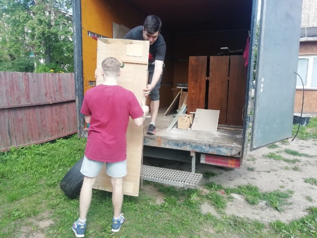 грузчики, переезды грузчики, газель с грузчиками, перевозка мебели с грузчиками, квартирный переезд