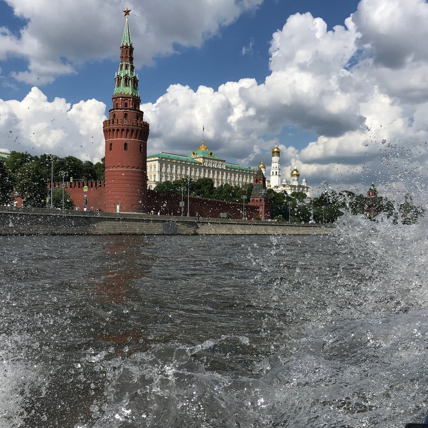 москва кремль, кремль, москва кремль водовзводная башня, москва река, москва