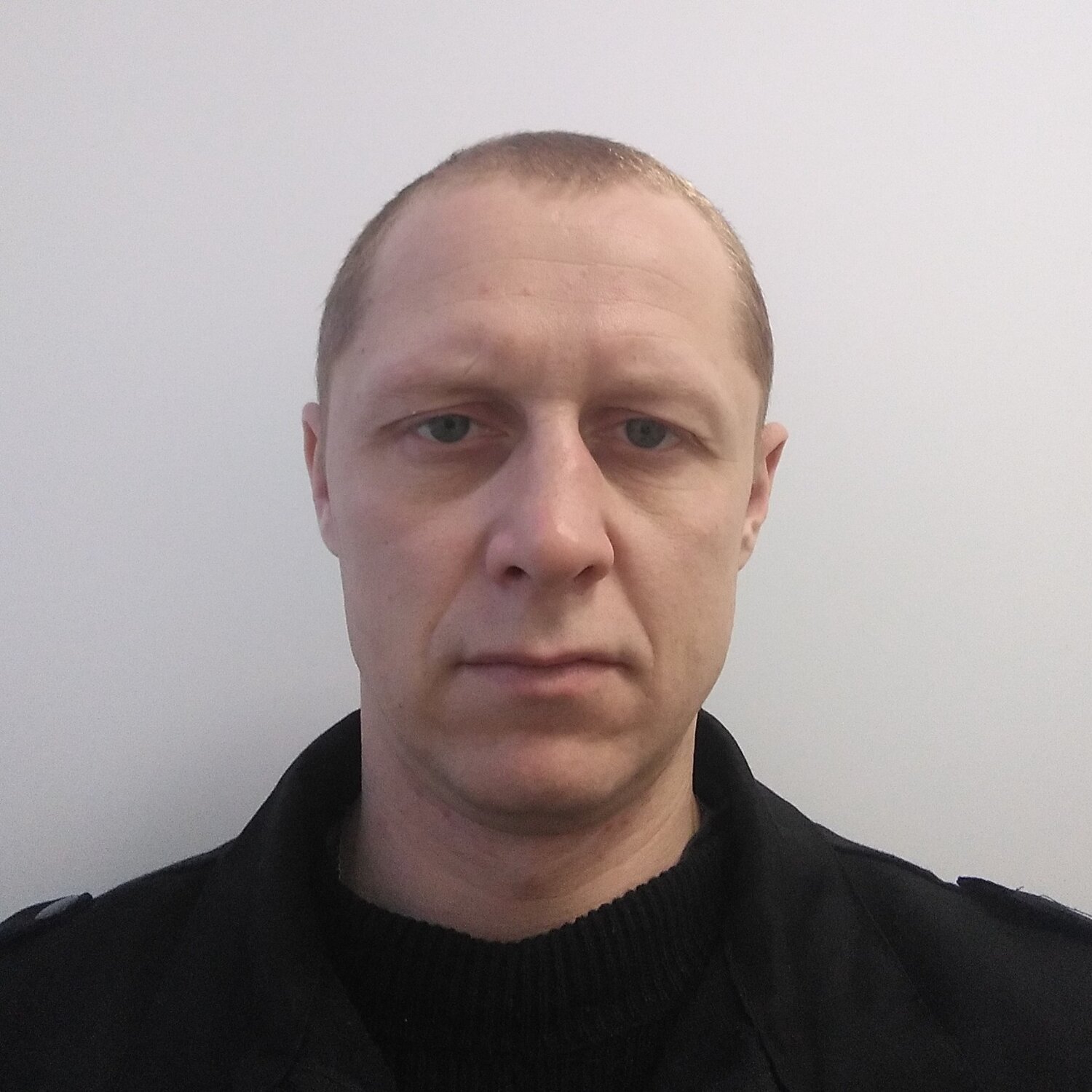 Сергей Тихонов